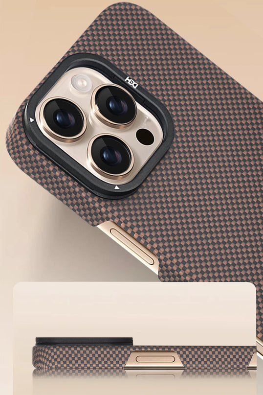 iPhone 16 Pro Max Blaze 1000D Kevlar Magsafe Kılıf - Gold 5