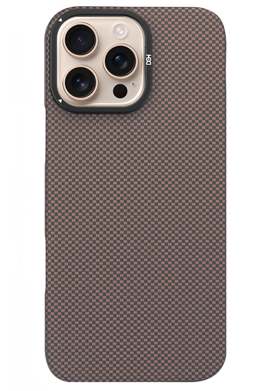 iPhone 16 Pro Max Blaze 1000D Kevlar Magsafe Kılıf - Gold 4