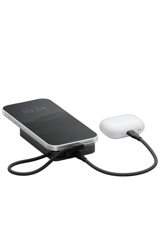 Integra 20s Dijital Göstergeli 10.000 mAh 20W Type-C Dahili Kablolu Manyetik Kickstand Destekli Semi Solid State Powerbank 2