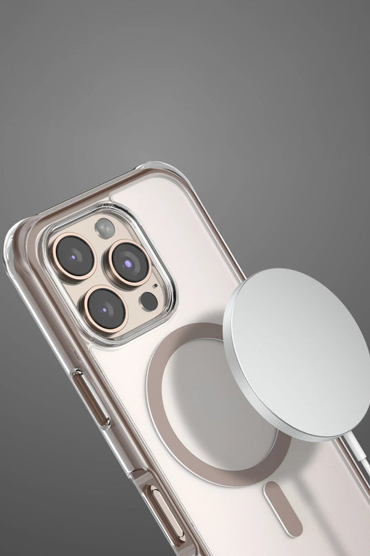 iPhone 16 Pro Max Hulk Magsafe Kapak Kılıf - Siyah 4