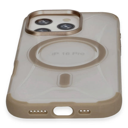 iPhone 16 Pro Max Hilton Magsafe Kapak Kılıf - Gold 4