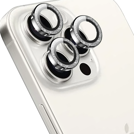 iPhone 15 Pro Max Maria Simli Kamera Lens Koruyucu - Gümüş