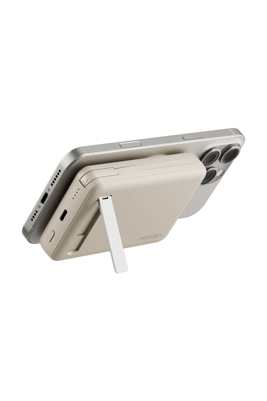 MagPac Pro Plus Qi2 10.000mAh 1 Adet 20W Type-C 1 Adet 20W Type-C Kablo ve 15W Kablosuz Şarj Çıkışlı PD Hızlı Şarj Magsafe Powerbank - Krem 3