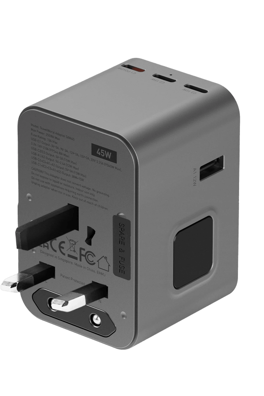 TravelWorld Universal GaN45 1 Adet 45W Type C 2 Adet 15W Type C ve 2 Adet 12W USB Çıkışlı PD Hızlı Şarj Aleti 3
