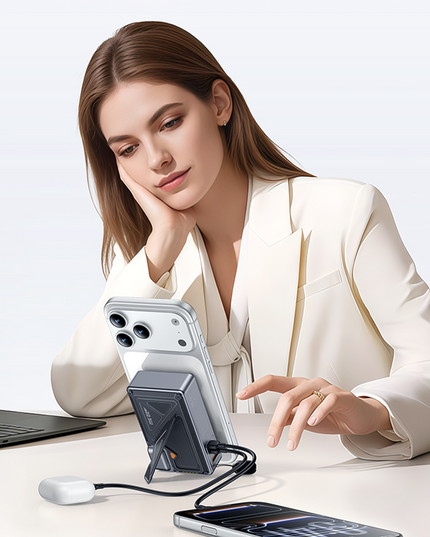 MH103 20.000 mAh 22.5W PD Hızlı Şarj ve 15W Kablosuz Şarj Destekli Priz Uçlu Powerbank 3